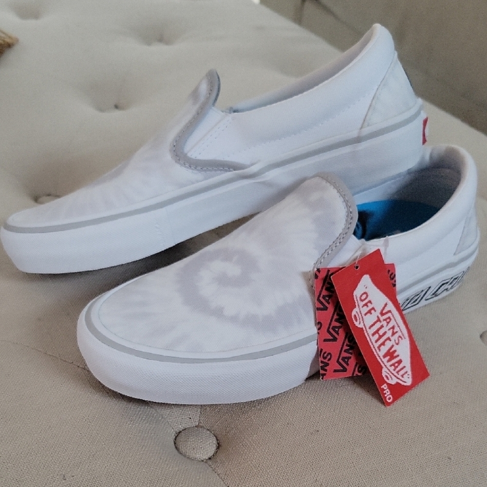 Vans Classic White Tie-Dye Slip-Ons Size 7